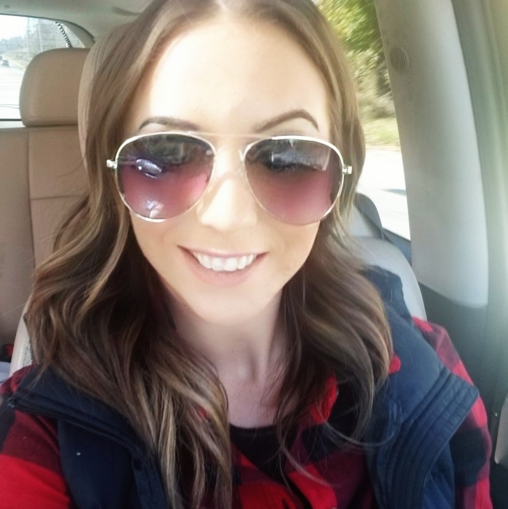 Meet your Posher, Anna